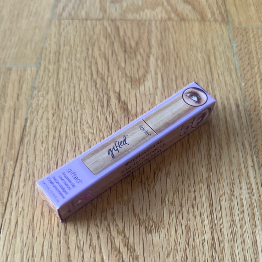 Tarte Gifted Mascara in Light Pink Packaging